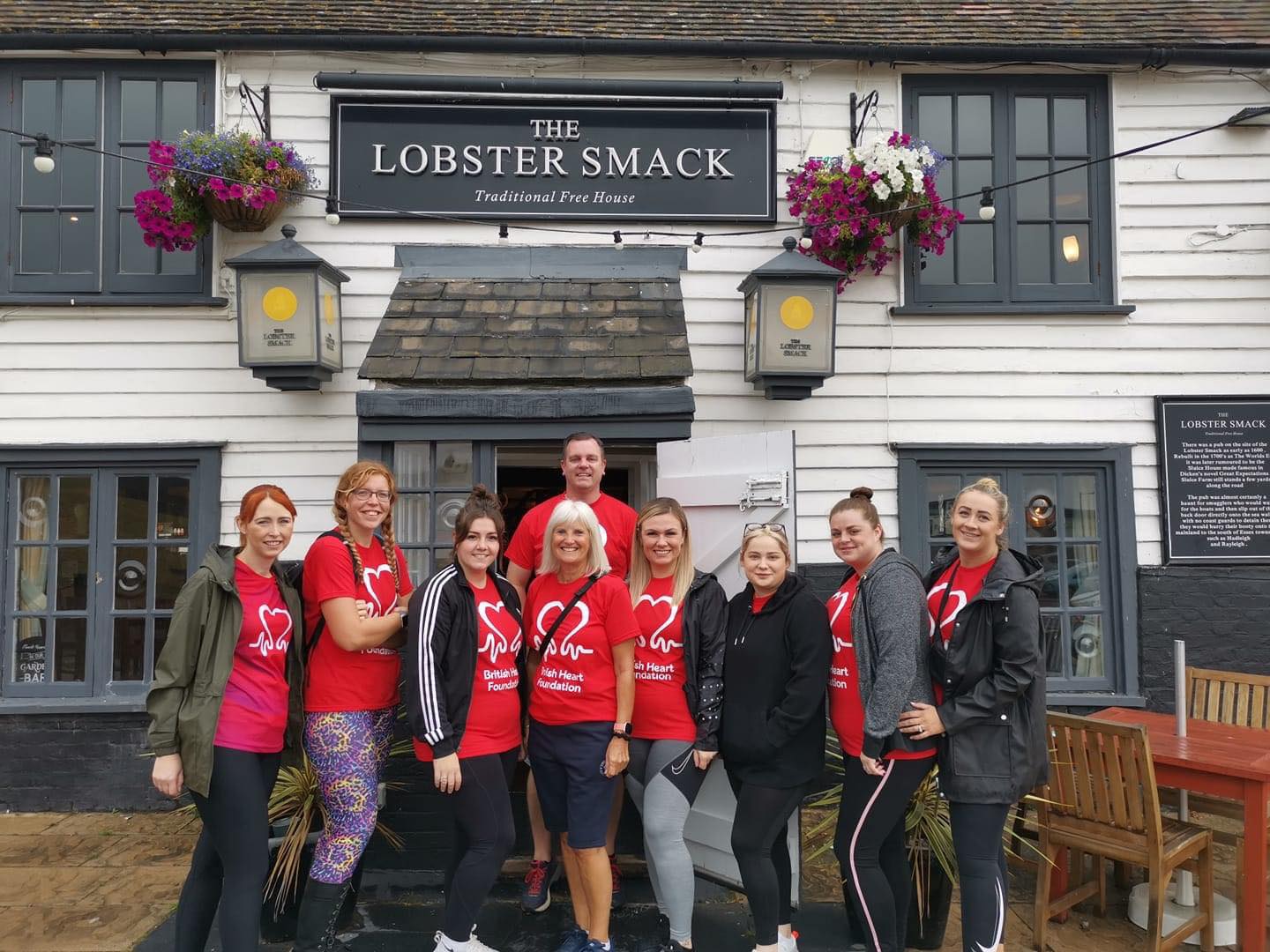 Team from Lobster Smack, Canvey Island raise over £1,200 for British