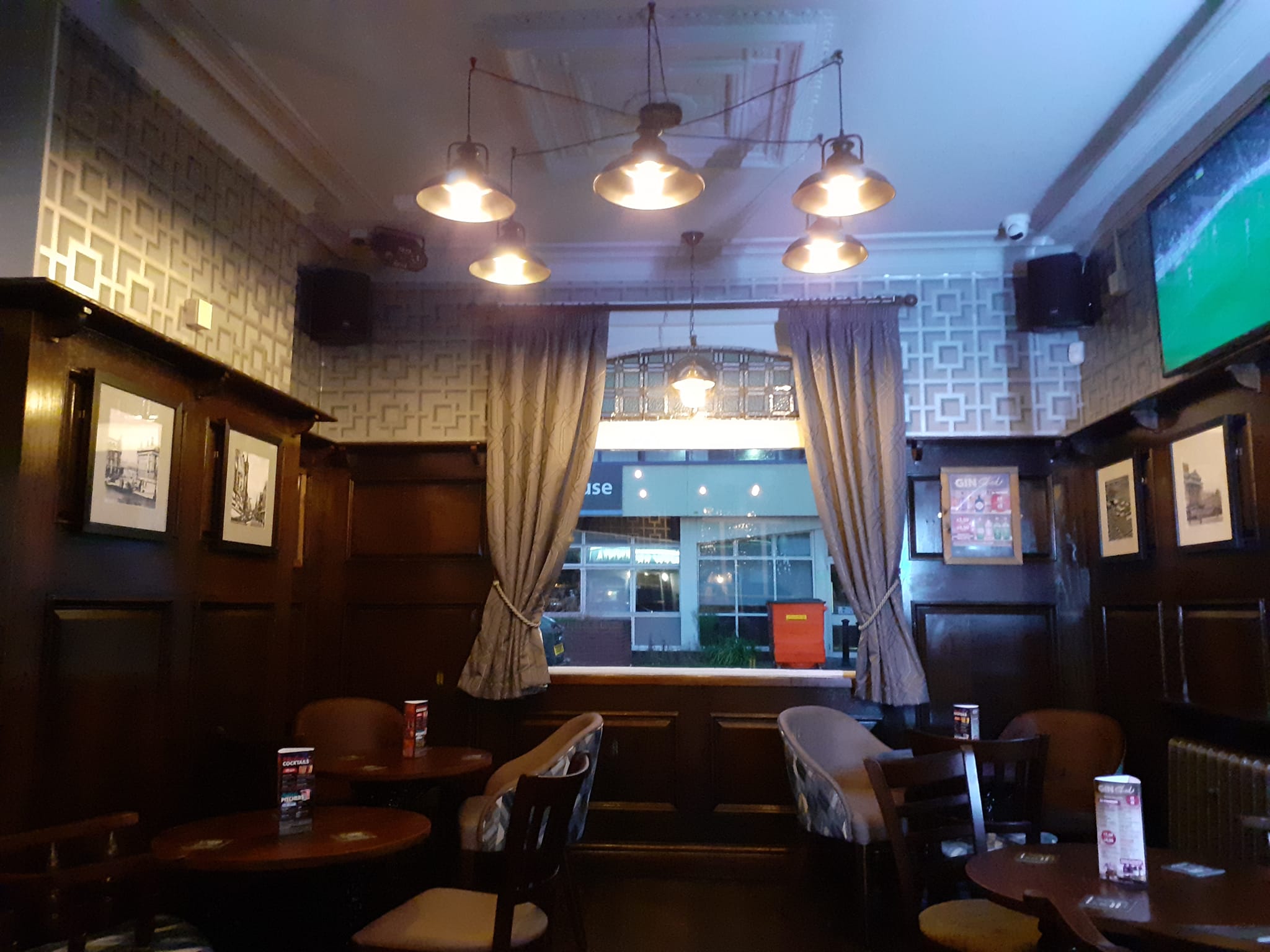 Historic local pub, New Britannia in Preston, reveals new look after